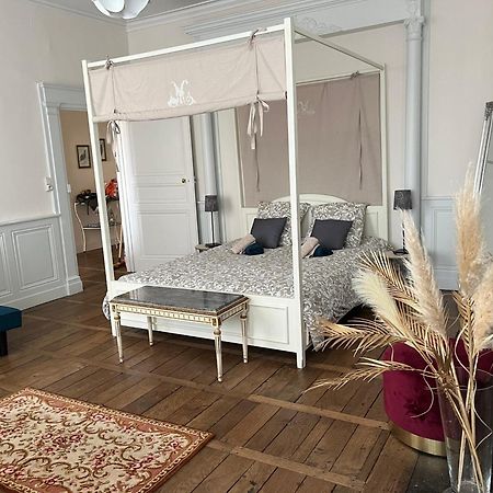La Villa Louana 1 Appartement 160M2 Sobriete,Elegance En Coeur De Ville オービュッソン エクステリア 写真