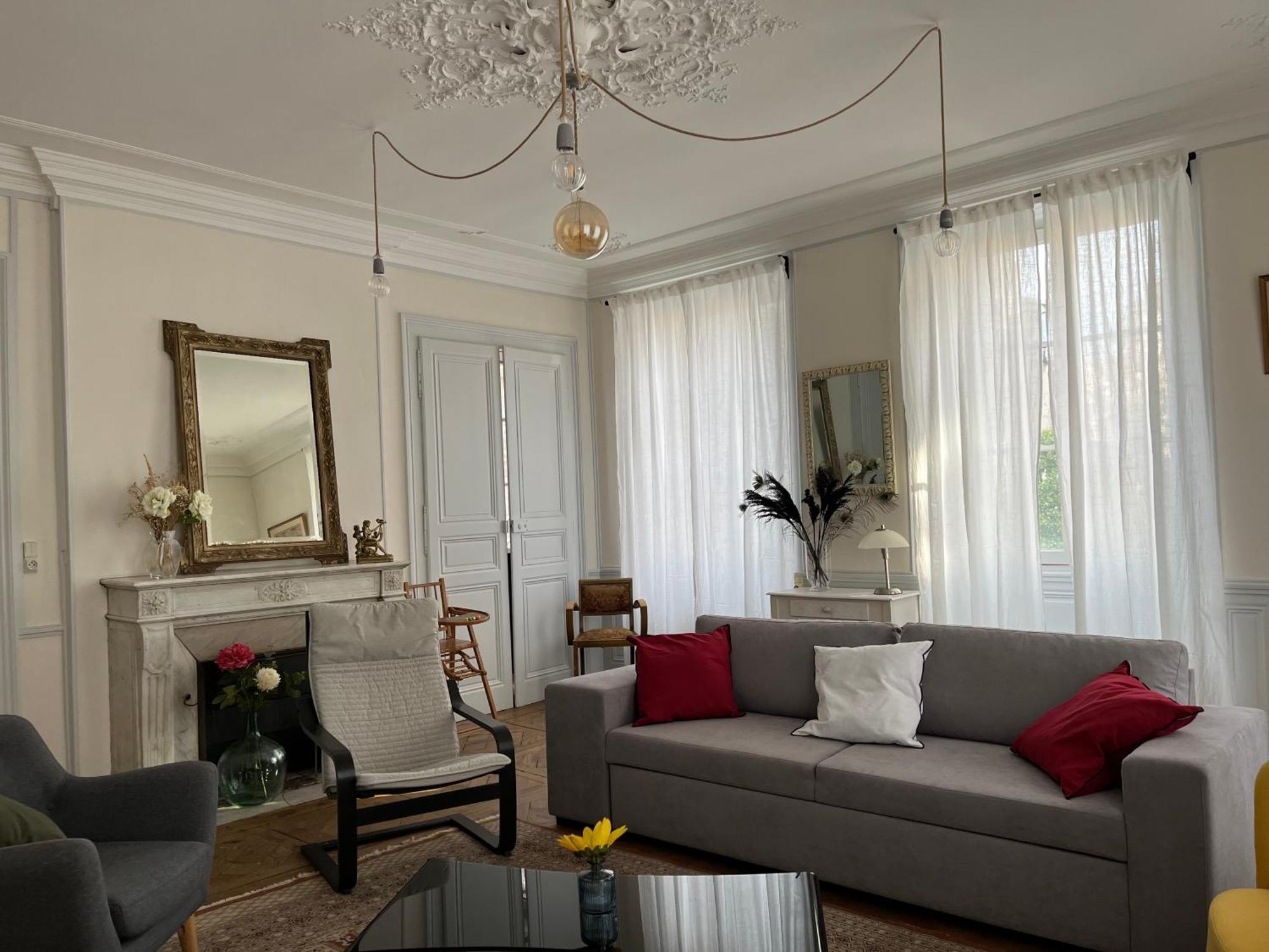 La Villa Louana 1 Appartement 160M2 Sobriete,Elegance En Coeur De Ville オービュッソン エクステリア 写真