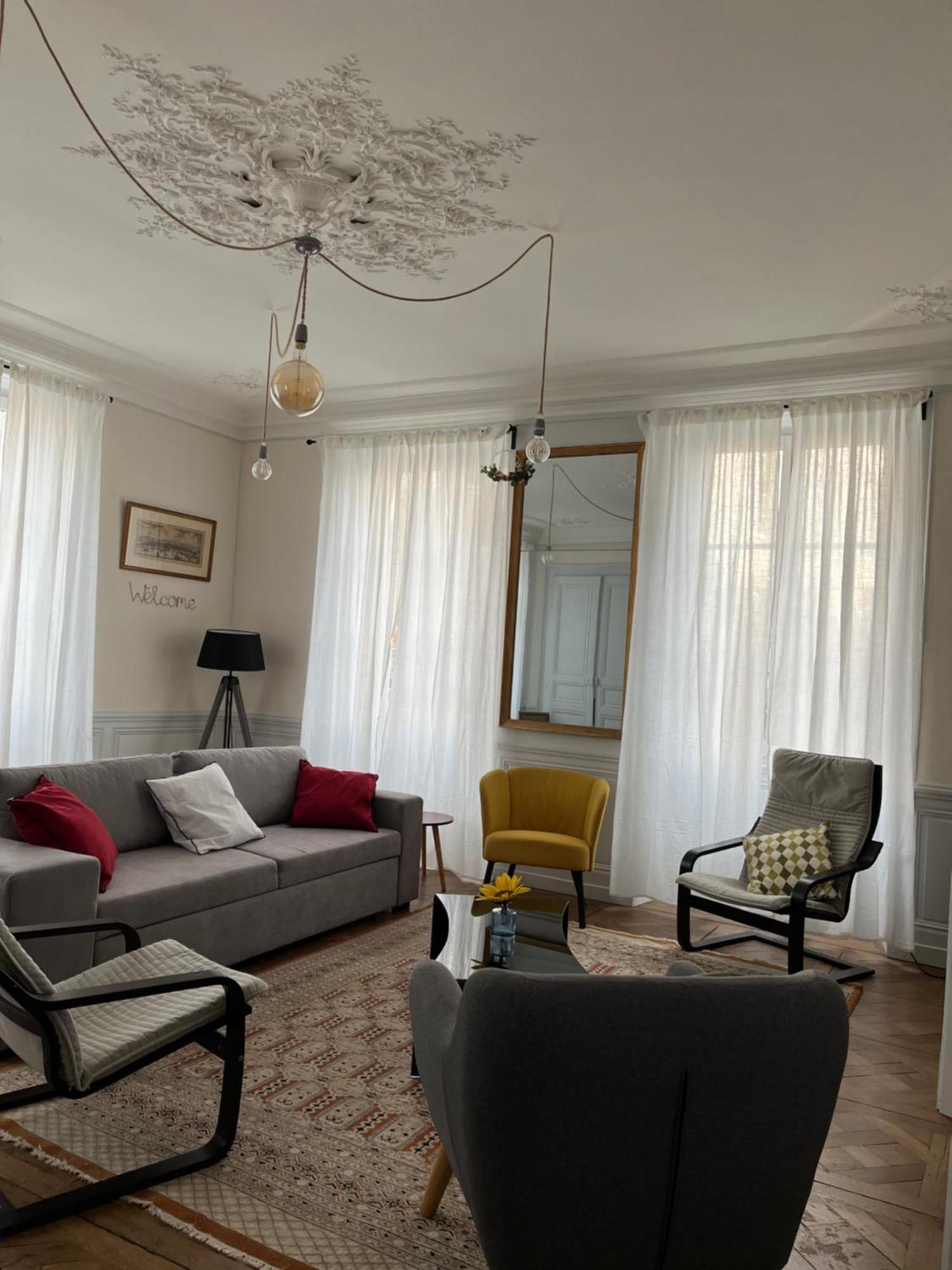 La Villa Louana 1 Appartement 160M2 Sobriete,Elegance En Coeur De Ville オービュッソン エクステリア 写真